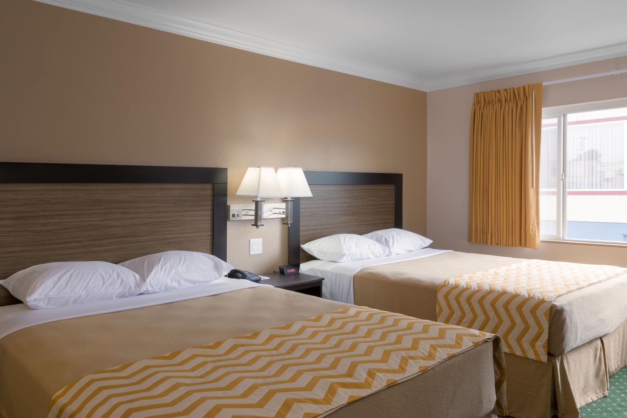 Travelodge by Wyndham Eureka Eksteriør billede